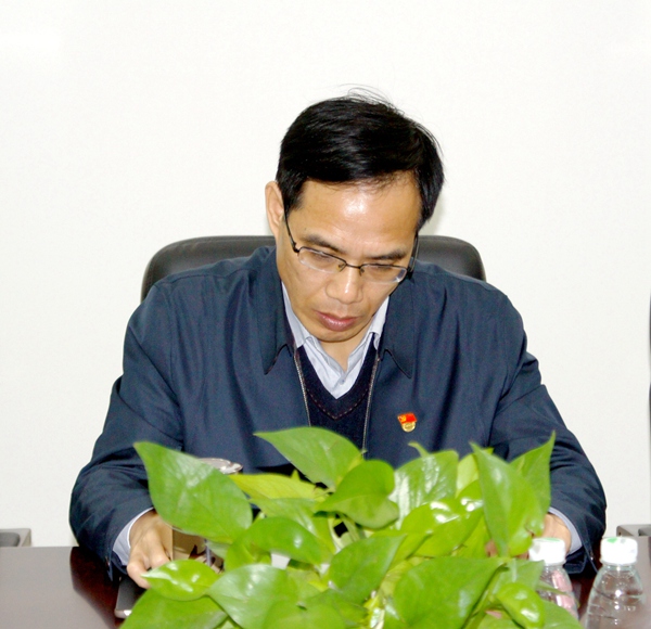 永丰县委书记钟义山到县检察院调研